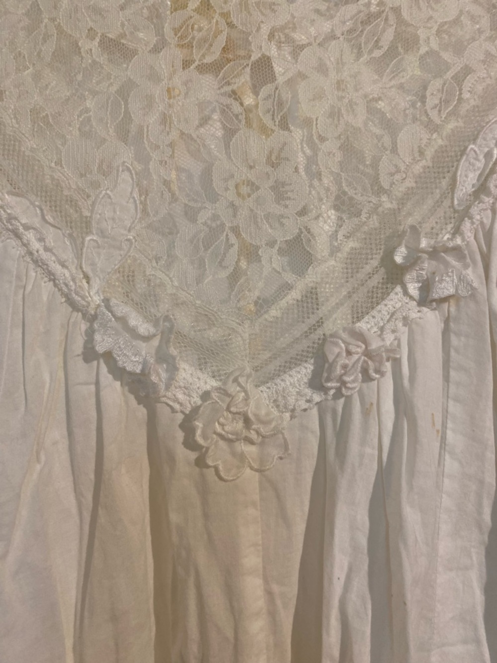 Women’s Victoria's Secret White Lace Yoke Peasant Blouse (Sleep) - Picture 4 of 8